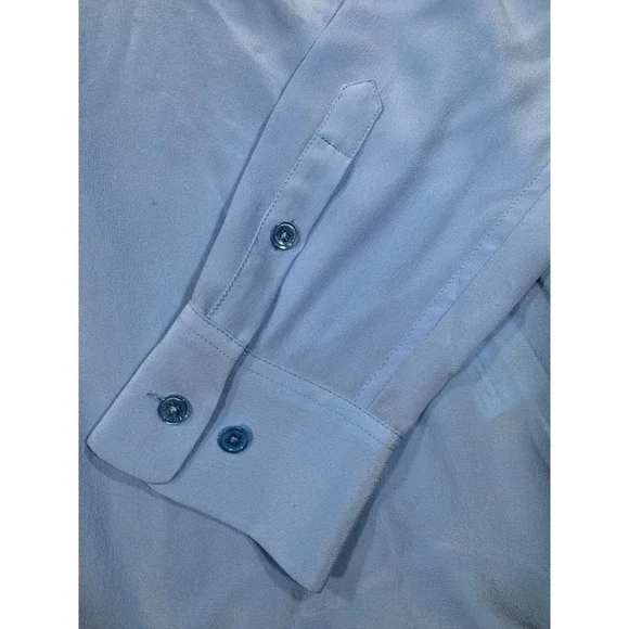 Equipment Femme Blue 100% Silk Long Sleeve Button Down Blouse Q23-E231 Size M - Picture 2 of 10